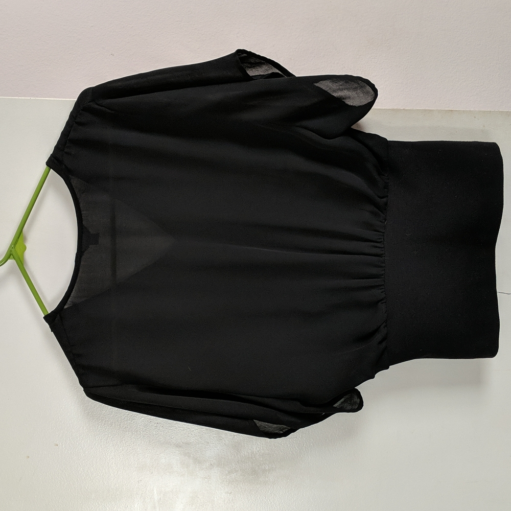 Guess top - Picture 5 of 6